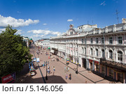 Нижний Новгород, улица Большая Покровская (2013 год). Редакционное фото, фотограф Igor Lijashkov / Фотобанк Лори