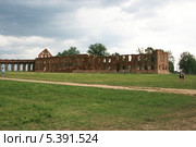 Дворцовый комплекс Сапег, Ружаны, Беларусь (2013 год). Стоковое фото, фотограф Марина Шатерова / Фотобанк Лори