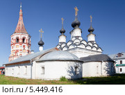 Церковь Антипия, епископа Пергамского или Антипиевская церковь. Суздаль (2013 год). Редакционное фото, фотограф Наталья Волкова / Фотобанк Лори