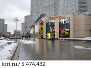 Новый Арбат в Москве (2013 год). Редакционное фото, фотограф Елена Коромыслова / Фотобанк Лори