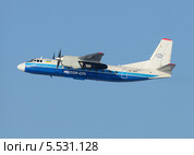 Самолет Ан-24РВ (бортовой UR-MSI) авиакомпании "Мотор-Сiч" вылетает из Внукова (2012 год). Редакционное фото, фотограф Alexei Tavix / Фотобанк Лори