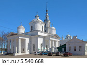 Кинешма. Собор Троицы Живоначальной, колокольня и фрагмент собора Успения Пресвятой Богородицы. (2013 год). Стоковое фото, фотограф Михаил Марковский / Фотобанк Лори