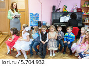 Урок пения в детском садике (2014 год). Редакционное фото, фотограф Кекяляйнен Андрей / Фотобанк Лори