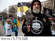 Митинг в день Державной иконы Божией Матери в Новопушкинском сквере в рамках Царского русского марша в защиту русского Крыма и Юго-Востока Украины, Москва 15 марта 2014. Редакционное фото, фотограф Николай Винокуров / Фотобанк Лори