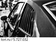Вентиляционная решетка автомобиля среднего размера Pontiac Grand Am, "Олдтаймер шоу" в MAFZ, 19 мая 2013 г., Германия. Редакционное фото, фотограф Sergey Kohl / Фотобанк Лори