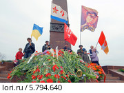 Памятник неизвестному матросу. 70-я годовщина освобождения Одессы от немецко-фашистских захватчиков (2014 год). Редакционное фото, фотограф KEN VOSAR / Фотобанк Лори