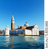 Италия. Венеция. Собор Сан-Джорджо Маджоре  в закатном свете с воды (Venice, San Giorgio Maggiore) (2010 год). Стоковое фото, фотограф Виктория Катьянова / Фотобанк Лори