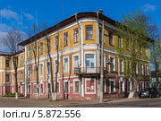 Старинный дом в городе Кинешме (2014 год). Редакционное фото, фотограф Михаил Широков / Фотобанк Лори