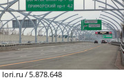 Новый открытый участок Западного скоростного диаметра от Приморского проспекта до трассы "Скандинавия", Санкт-Петербург. Стоковое видео, видеограф Кекяляйнен Андрей / Фотобанк Лори