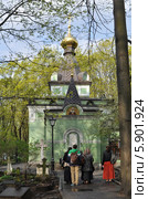 Часовня Ксении Блаженной на Смоленском кладбище в Санкт-Петербурге (2014 год). Стоковое фото, фотограф Татьяна Чепикова / Фотобанк Лори