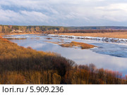 Город Кологрив. Река Унжа (2014 год). Стоковое фото, фотограф Сергей Лаврентьев / Фотобанк Лори