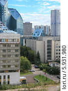Академия народного хозяйства. Фрагмент территории (2012 год). Редакционное фото, фотограф Юрий Шурчков / Фотобанк Лори