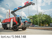 Аэродромный пожарный автомобиль типа PANTHER 6х6. На выставке 2014 ВДНХ. Редакционное фото, фотограф Владимир Князев / Фотобанк Лори