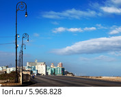 Куба.  Улица старой Гаваны Малекон. (2014 год). Стоковое фото, фотограф Куликов Константин / Фотобанк Лори