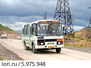 Автобус ПАЗ-3205 (2009 год). Редакционное фото, фотограф Art Konovalov / Фотобанк Лори
