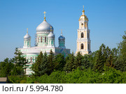 Церковь в  Дивеево на территории женского монастыря. Стоковое фото, фотограф Владимир Ходатаев / Фотобанк Лори