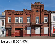 Моршанск. Бывший жилой дом. Детская школа искусств. Улица Интернациональная (Тамбовская), 52 (2014 год). Редакционное фото, фотограф Алексей Шаповалов (Стерх) / Фотобанк Лори