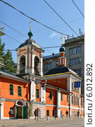 Храм Николая Чудотворца в Клённиках (или в Блинниках), Москва (2014 год). Редакционное фото, фотограф Валерия Попова / Фотобанк Лори