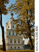 Храм Архангела Михаила (2005 год). Редакционное фото, фотограф Александр Смаков / Фотобанк Лори