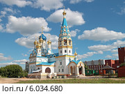 Храм иконы Божией Матери "Неувядаемый цвет" в Рублево. Москва (2014 год). Стоковое фото, фотограф Сергей Соболев / Фотобанк Лори