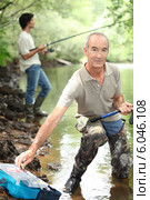 Father and son fishing. Стоковое фото, фотограф Phovoir Images / Фотобанк Лори