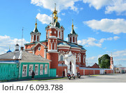 Коломна, Брусенский монастырь на улице Лажечникова (2014 год). Редакционное фото, фотограф Овчинникова Ирина / Фотобанк Лори
