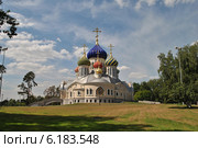Собор Игоря Черниговского в Переделкино в Москве (2014 год). Стоковое фото, фотограф lana1501 / Фотобанк Лори