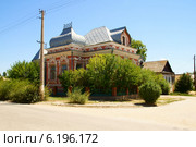 Самый красивый купеческий особняк в городе Дубовка - дом Жемарина (2014 год). Стоковое фото, фотограф Людмила Стешенко / Фотобанк Лори