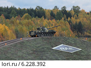 Международная выставка вооружения, военной техники и боеприпасов RAE-2013 г. Нижний Тагил. 2С25 "Спрут-СД" - российская авиадесантная самоходная противотанковая пушка. Редакционное фото, фотограф Игорь Долгов / Фотобанк Лори