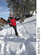 Man cross-country skiing. Стоковое фото, фотограф Phovoir Images / Фотобанк Лори