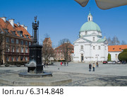 St. Kazimierz Church in Warsaw`s New Town. Редакционное фото, агентство BE&W Photo / Фотобанк Лори