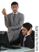 Businessmen having a difficult conversation. Стоковое фото, фотограф Phovoir Images / Фотобанк Лори