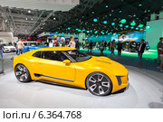Kia GT4 Stinger Concept. Московский международный автомобильный салон 2014. Редакционное фото, фотограф Сергей Лаврентьев / Фотобанк Лори
