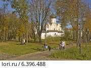 Церковь Василия на Горке (Псков) (2013 год). Редакционное фото, фотограф Валентина Троль / Фотобанк Лори