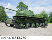 КВ-1с, установленный у музея-диорамы «Прорыв блокады Ленинграда» (2014 год). Редакционное фото, фотограф Виктор Карасев / Фотобанк Лори