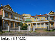 Киноконцерн "Мосфильм", декорации старой Москвы (2009 год). Редакционное фото, фотограф lana1501 / Фотобанк Лори