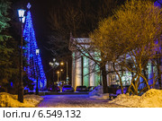 Тверь. Драматический театр новогодней ночью (2012 год). Редакционное фото, фотограф Ольга Денисова / Фотобанк Лори