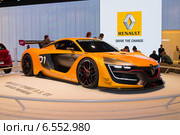 Рено спорт РС 01 (Renault Sport RS 01) на ММАС 2014. Редакционное фото, фотограф Алексей Назаров / Фотобанк Лори