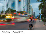Night Nhatrang, Vietnam (2014 год). Редакционное фото, фотограф Александр Подшивалов / Фотобанк Лори