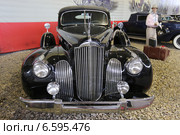 Американский автомобиль Packard 180 в музее ретроавтомобилей на Рогожском Валу, Москва (2014 год). Редакционное фото, фотограф Алексей Гусев / Фотобанк Лори