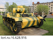 Немецкий средний танк Т-3 (Panzerkampfwagen III) в музее военной техники на Поклонной горе, Москва (2013 год). Редакционное фото, фотограф Алексей Гусев / Фотобанк Лори