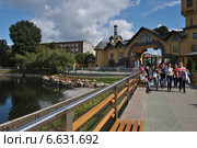 Большой Пресненский пруд в Московском зоопарке (2014 год). Редакционное фото, фотограф lana1501 / Фотобанк Лори