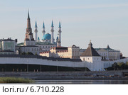 Северо-западная часть Казанского кремля (2014 год). Стоковое фото, фотограф Вадим Хомяков / Фотобанк Лори