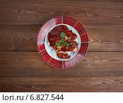 Креольские креветки с рисом в тарелке на столе. Стоковое фото, фотограф Александр Fanfo / Фотобанк Лори