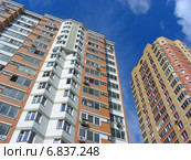Жилые новые дома в микрорайоне Янтарный (Щитниково), Балашиха, Московская область (2012 год). Стоковое фото, фотограф lana1501 / Фотобанк Лори