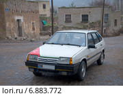 Автомобиль ВАЗ-2109 в турецкой глубинке (2015 год). Редакционное фото, фотограф Виктор Карасев / Фотобанк Лори
