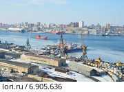 Рыбный порт во Владивостоке (2015 год). Редакционное фото, фотограф Овчинникова Ирина / Фотобанк Лори