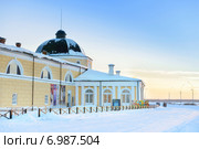 Гостиный двор. Здание биржи. Архангельск (2015 год). Редакционное фото, фотограф Марина Славина / Фотобанк Лори