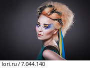 Красивая девушка украинка с патриотичным макияжем (2014 год). Стоковое фото, фотограф Людмила Васильевна / Фотобанк Лори