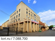 Здание Курганского государственного университета (КГУ) (2014 год). Редакционное фото, фотограф Анатолий Матвейчук / Фотобанк Лори